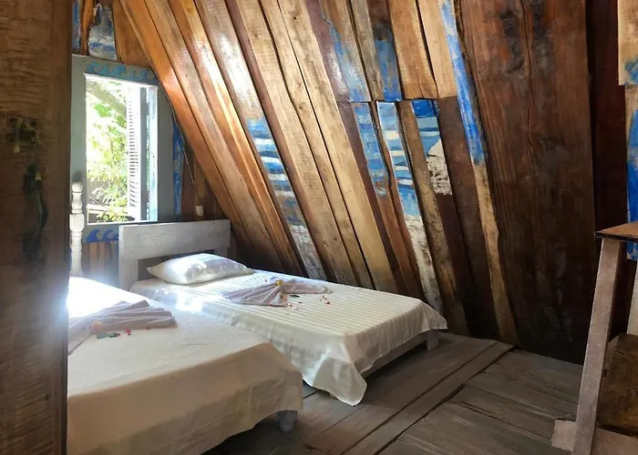 Surfhost Bed & Breakfast Garza